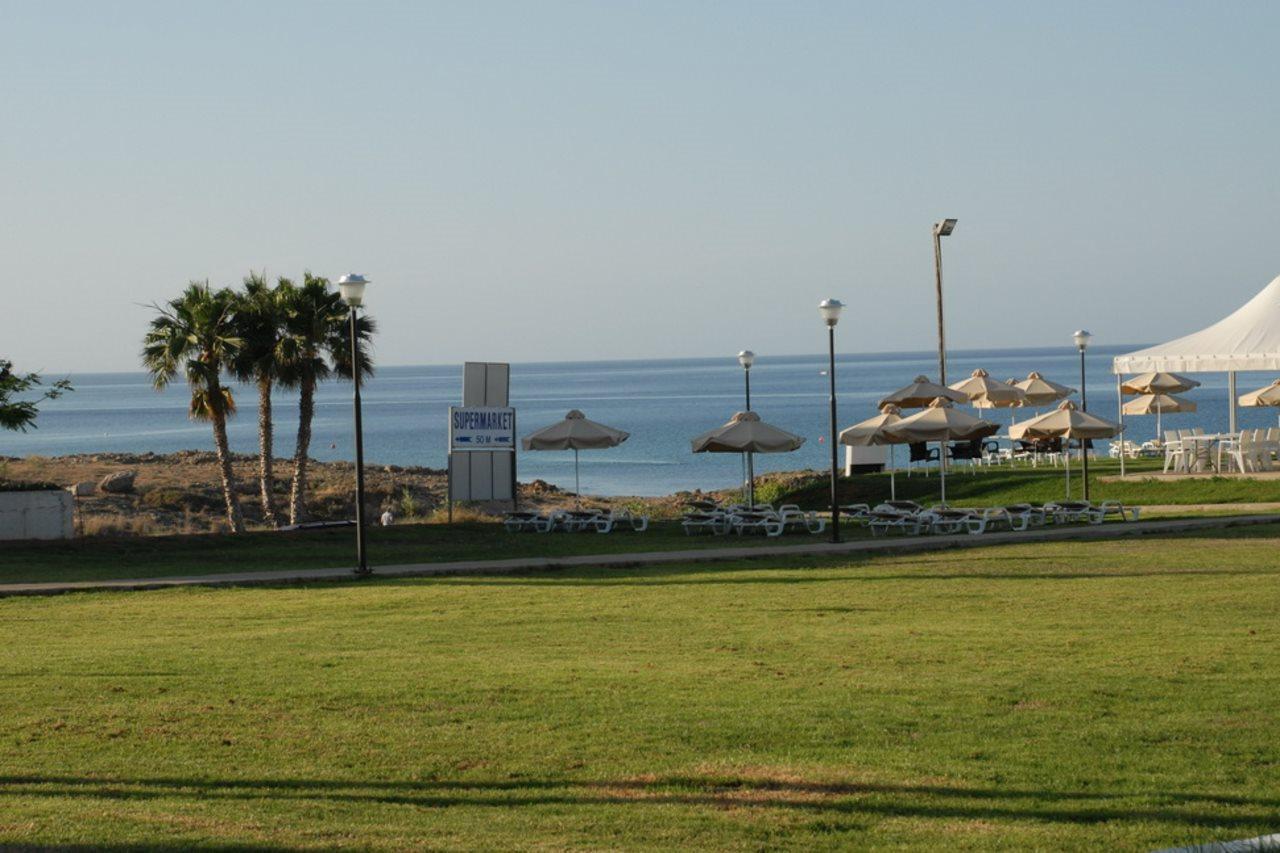 Penelope Beach Hotel Pernera Exterior foto